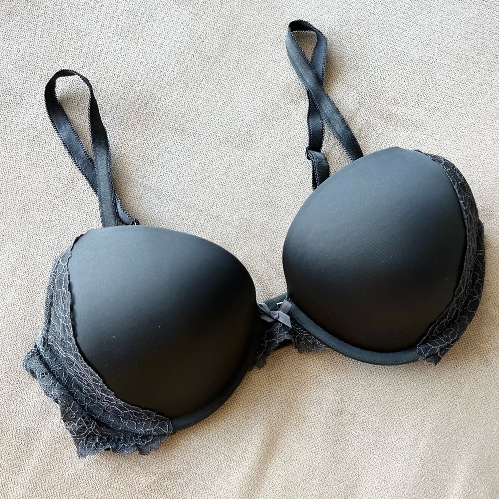 Victorias Secret 36C Dream Angels Push Up Bra Black Lace